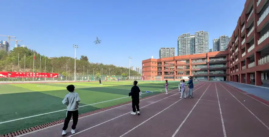 青少年航模飞行训练.png